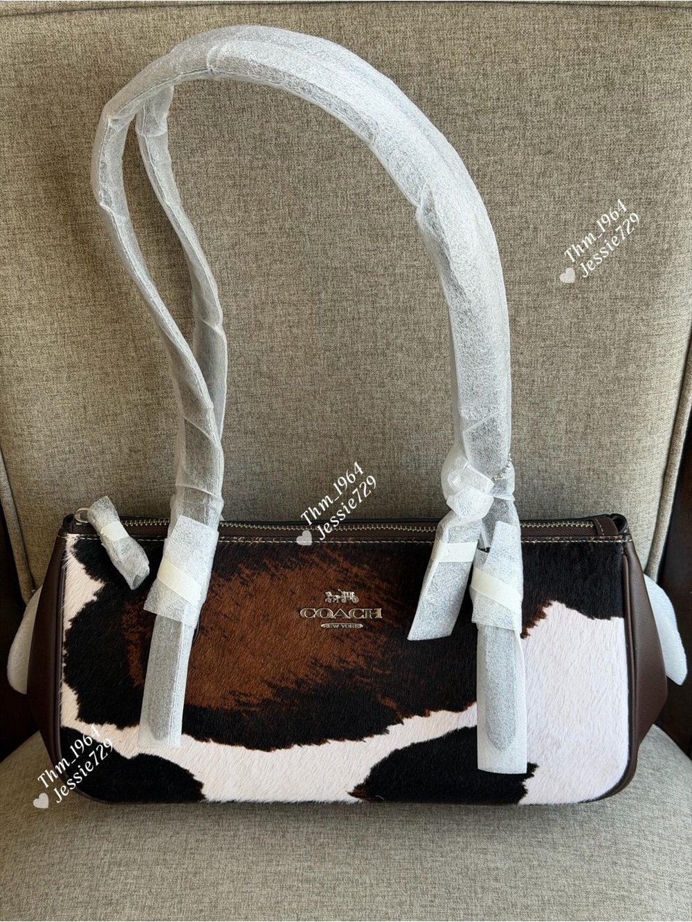 NWT！COACH Asher Shoulder Bag With Cow Print（CCC85）fast shipping